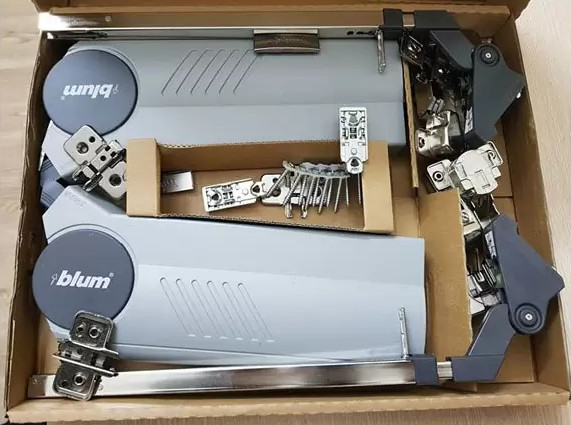 Tay nâng Blum HF22