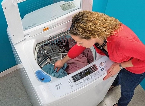 Quy trình sử dụng bột tẩy máy giặt