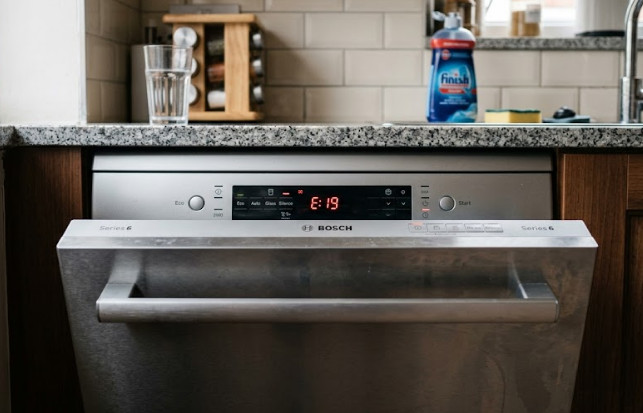 Lỗi E19 trên máy rửa bát Bosch là gì