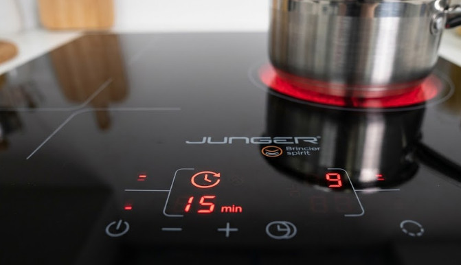 Biểu tượng Đồng hồ (Timer) trên bếp từ junger