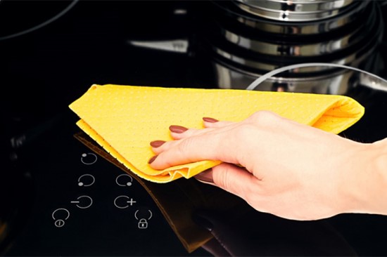 Vệ Sinh bếp từ