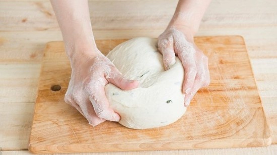 Bề mặt nhào bột