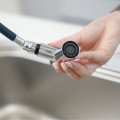 Đầu vòi  vòi rửa bát dây rút Volta Chrome