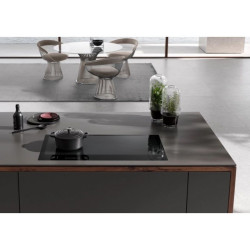 Bếp từ Miele 5 vùng nấu KM 7899 FL lắp âm